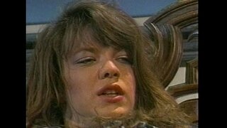 LBO - Ezezagunen Denean Betetzen Dugu - eszena 2